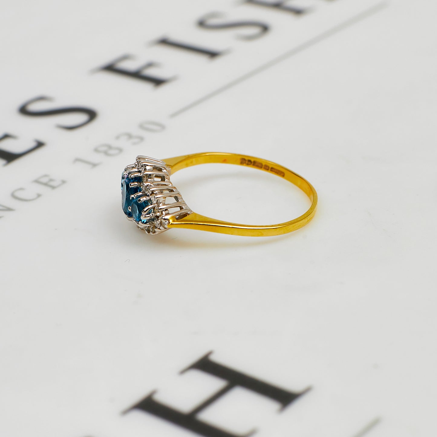 Pre-Owned 9ct Gold Topaz & Diamond Cluster Ring Size R