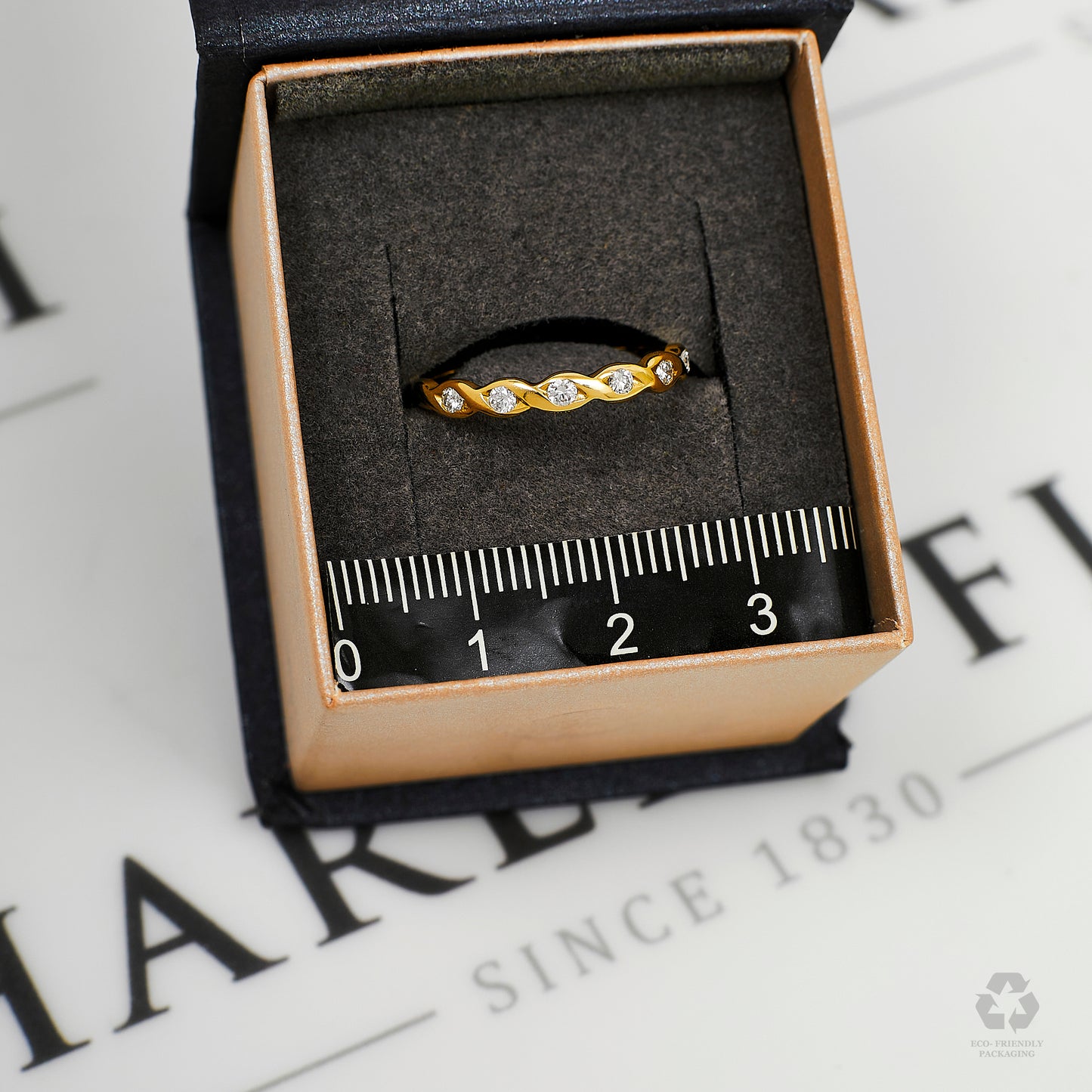 Pre-Owned 9ct Gold 6 Diamond Twist Ring Size N