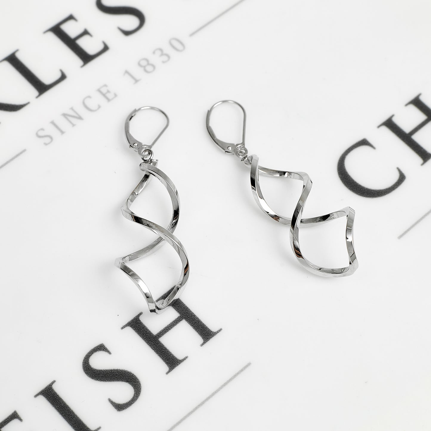 Pre-Owned 9ct White Gold Twist Drop Earrings