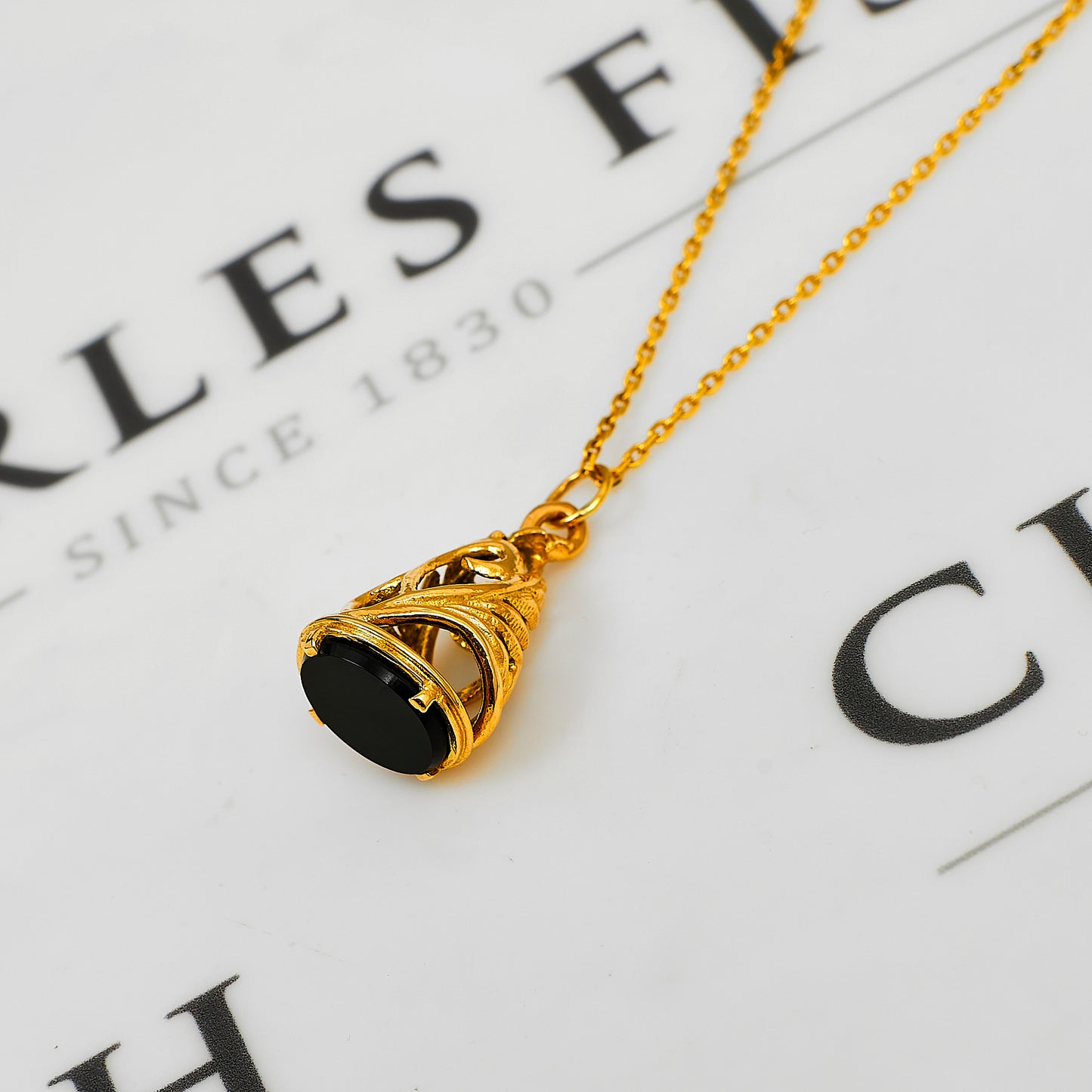 Pre-Owned 9ct Gold Onyx Seal Fob Charm