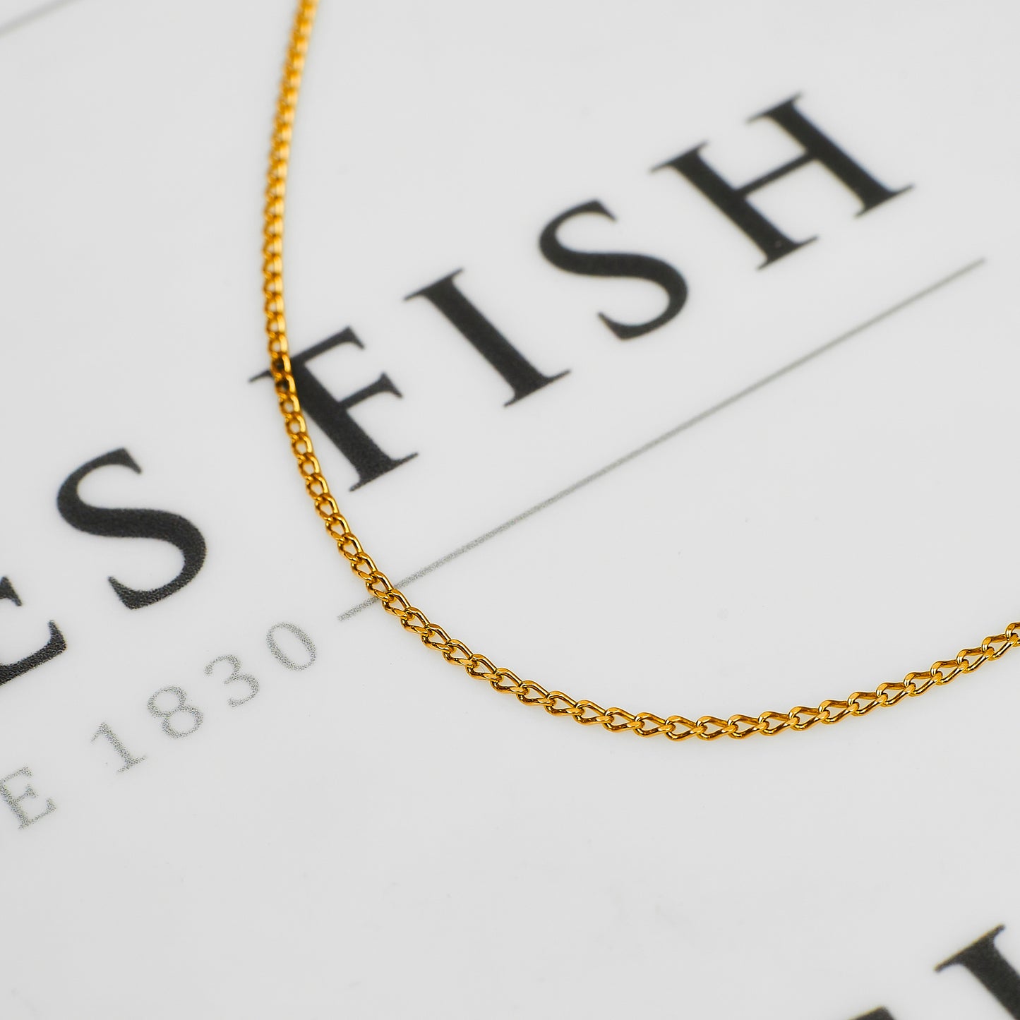Pre-Owned 9ct Gold Curb Chain Necklace 24 Inch