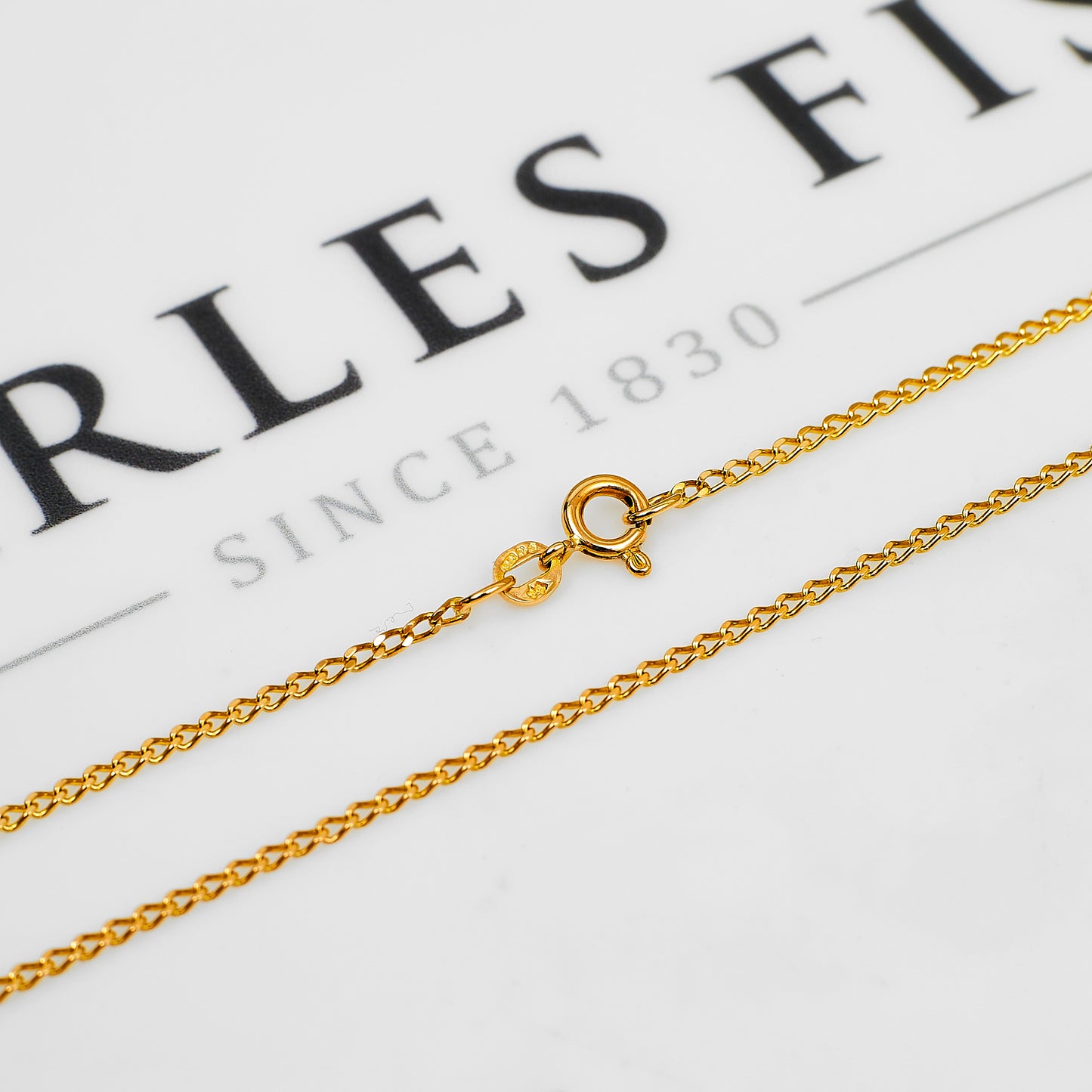 Pre-Owned 9ct Gold Curb Chain Necklace 24 Inch