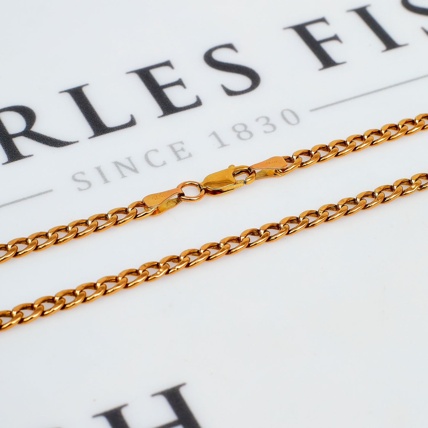 Pre-Owned 9ct Gold Curb Chain Necklace 22 Inch