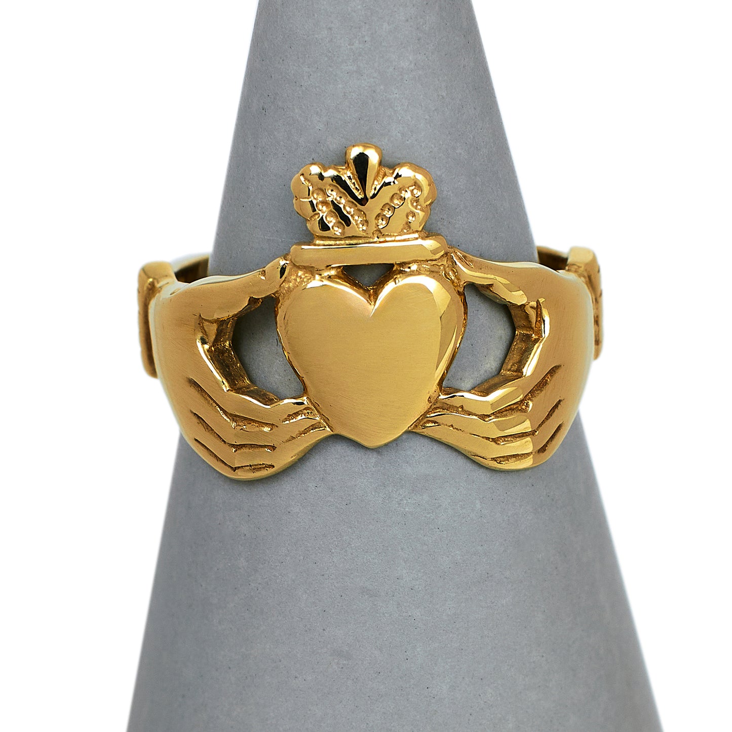 Pre-Owned 9ct Gold Claddagh Ring Size R