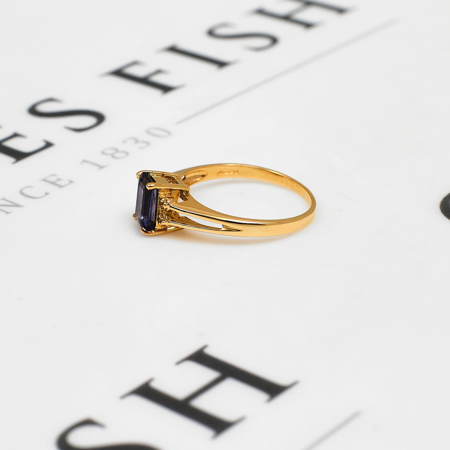 Pre-Owned 9ct Gold Rectangle Iolite & White Zircon Ring