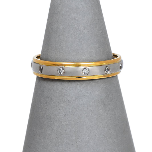 Platinum & 18ct Gold Plate Edged Diamond Band Ring Size K.5