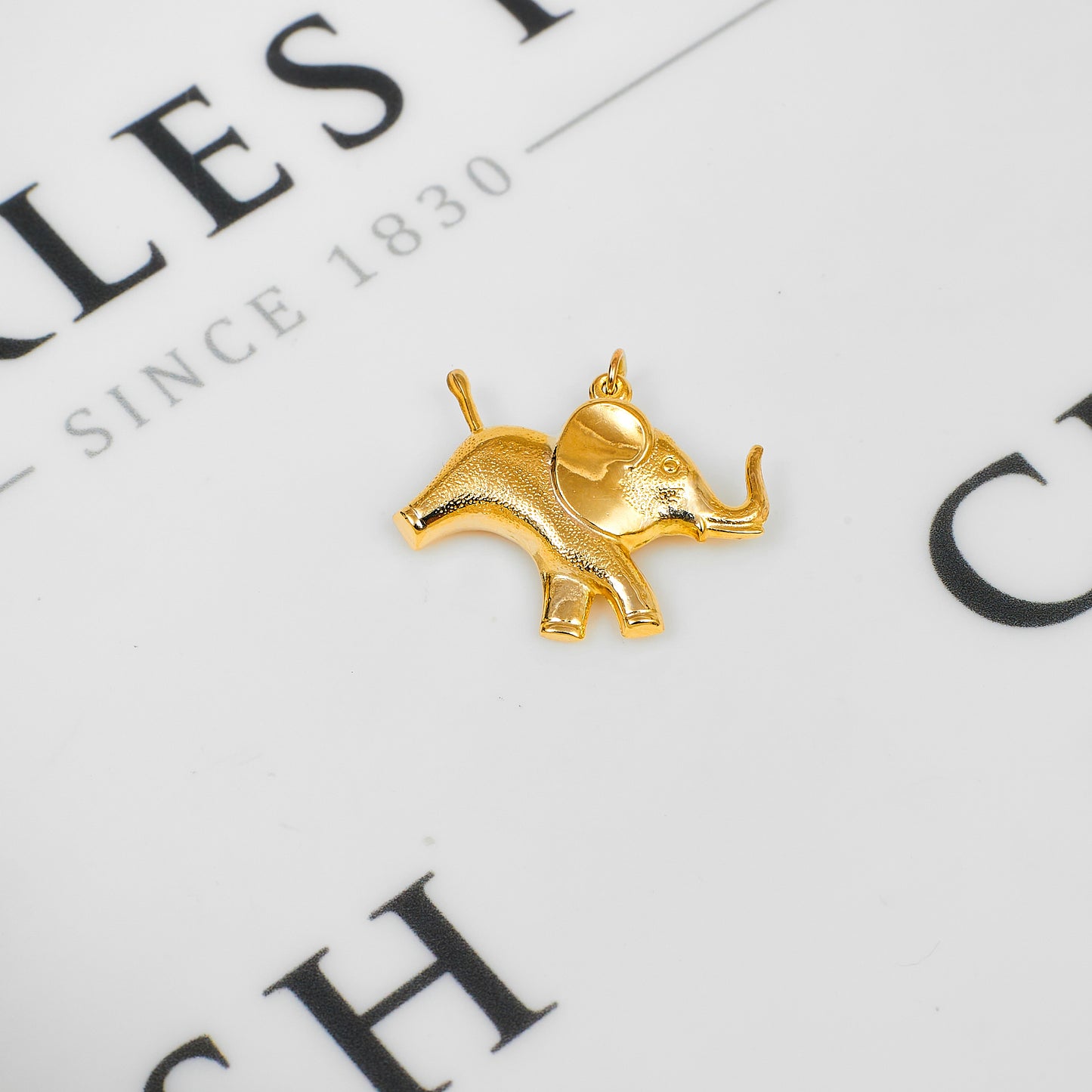 Pre-Owned 9ct Gold Elephant Charm