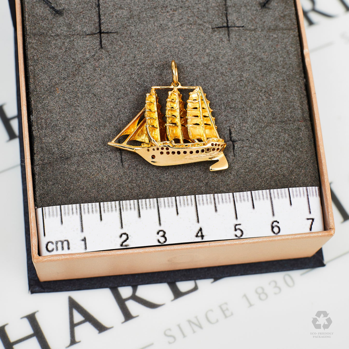 Pre-Owned 9ct Gold Ship Charm