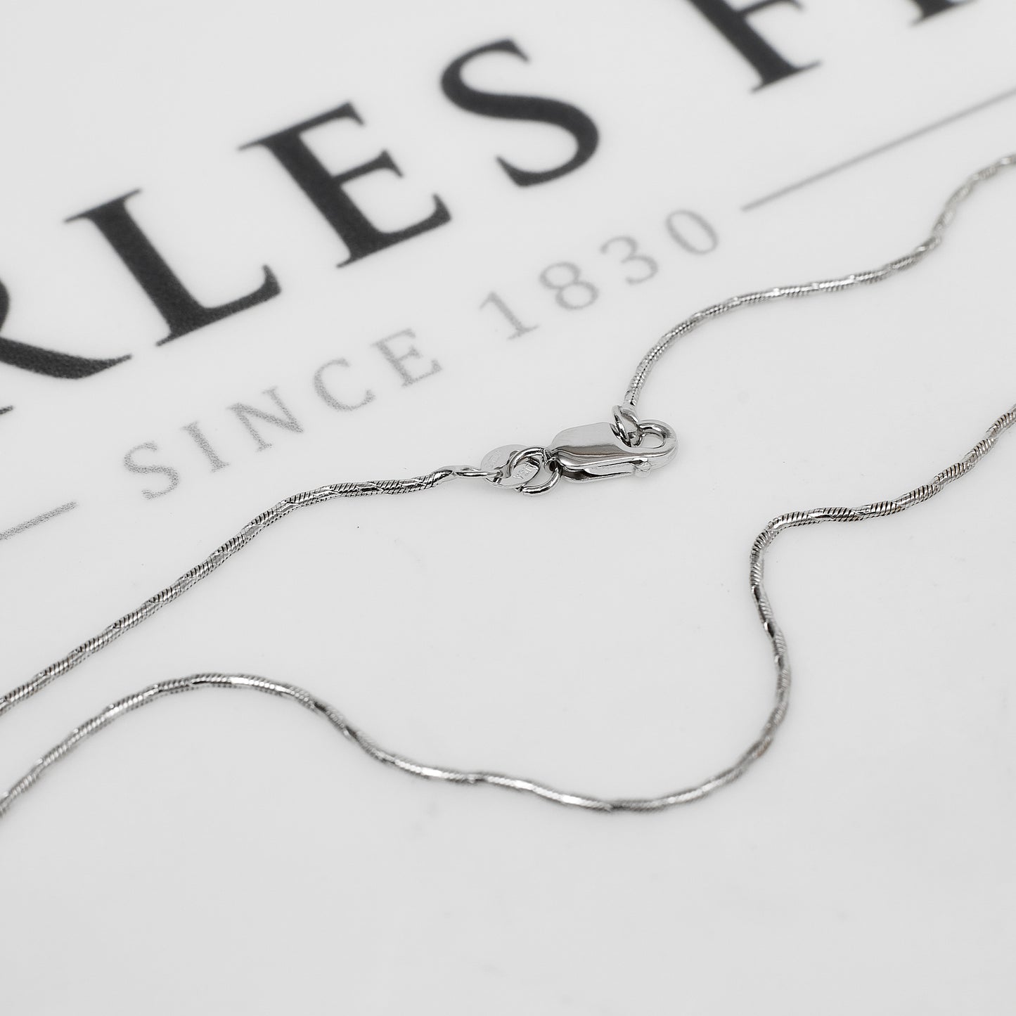 Pre-Owned 14ct White Gold Snake Chain Necklace 17 Inch