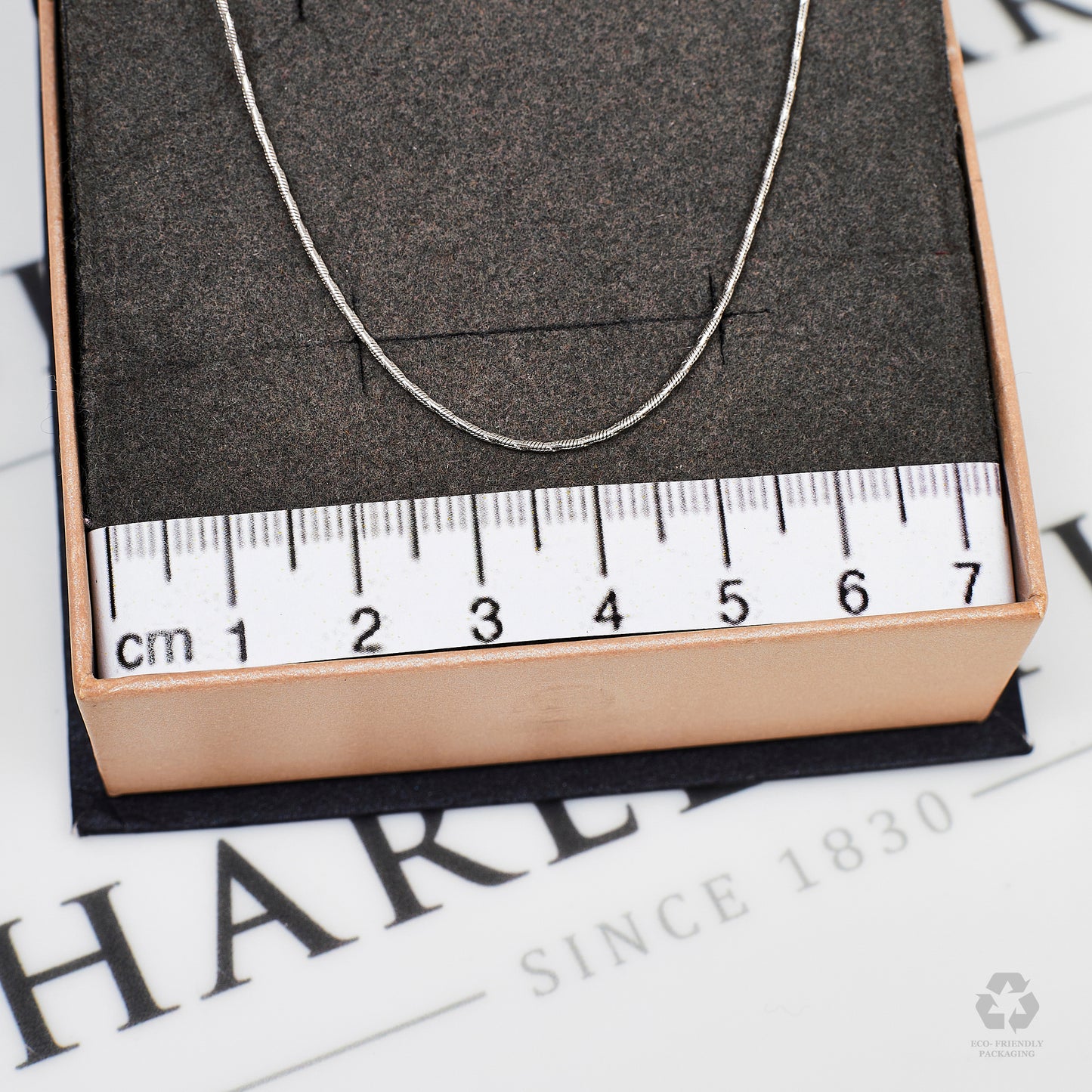 Pre-Owned 14ct White Gold Snake Chain Necklace 17 Inch