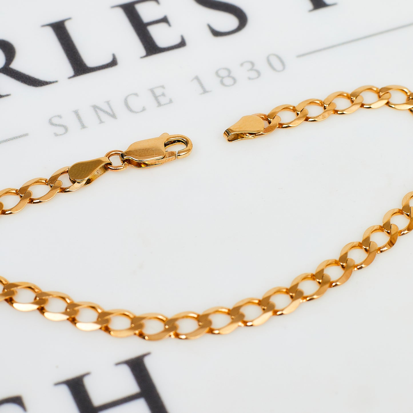 Pre-Owned 9ct Gold Curb Chain Bracelet 7.5 Inch