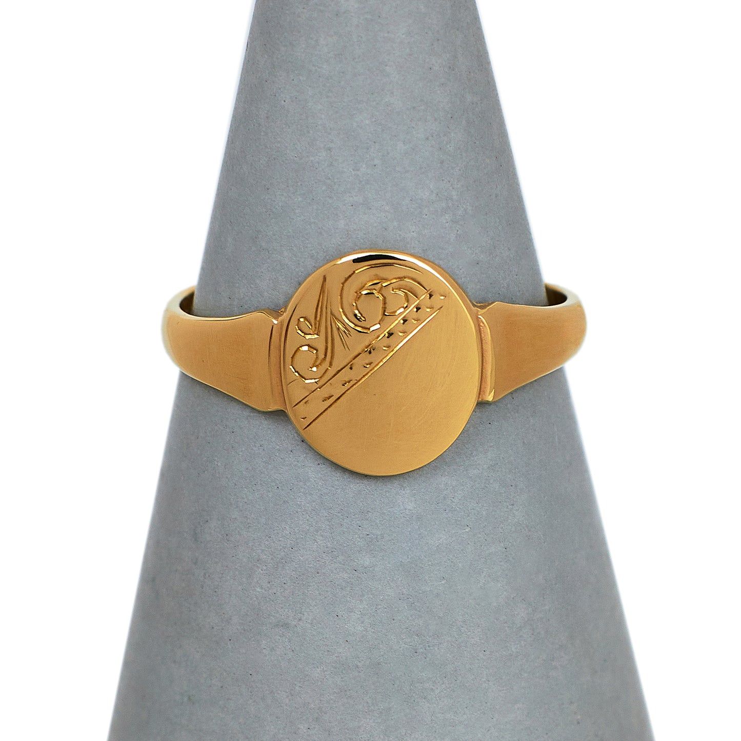 Pre-Owned 9ct Gold Childs Pattern Polish Signet Ring Size G