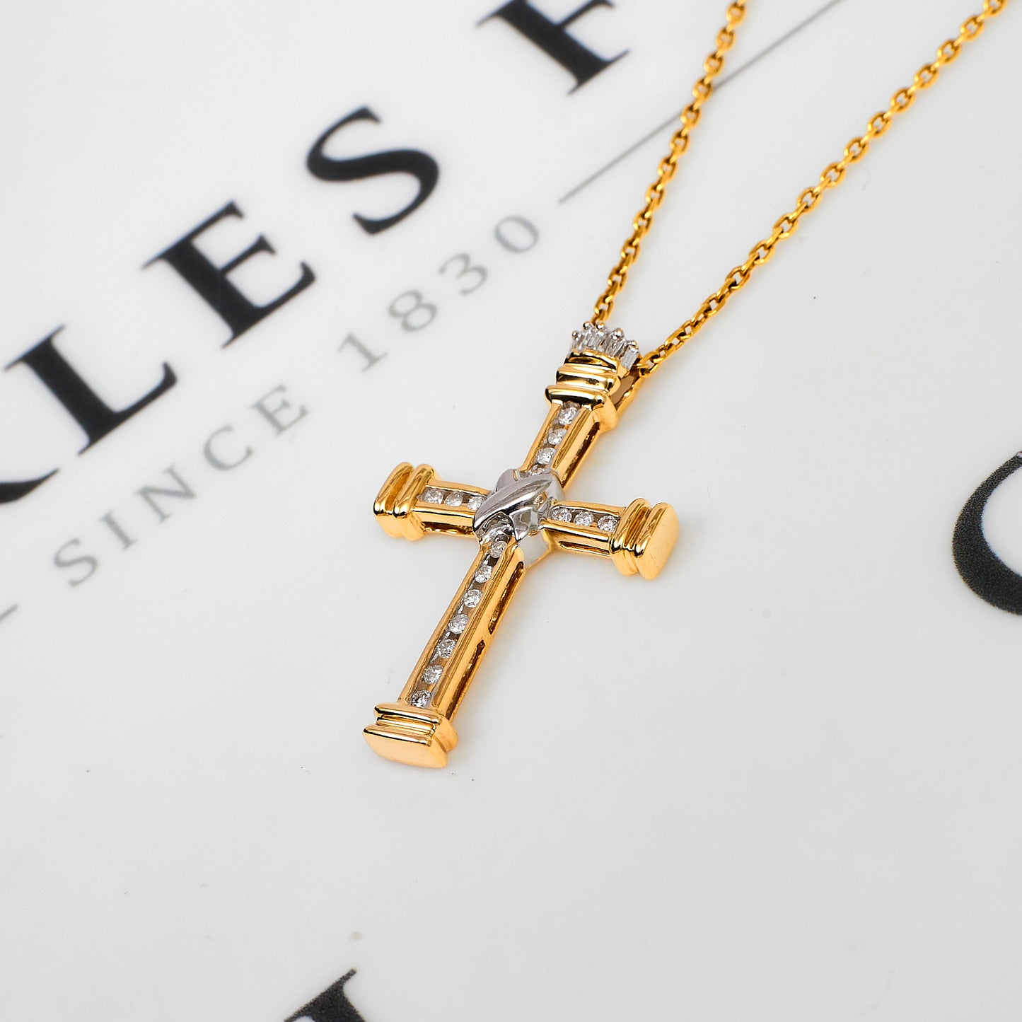Pre-Owned 9ct Gold 2 Tone Diamond Cross Pendant