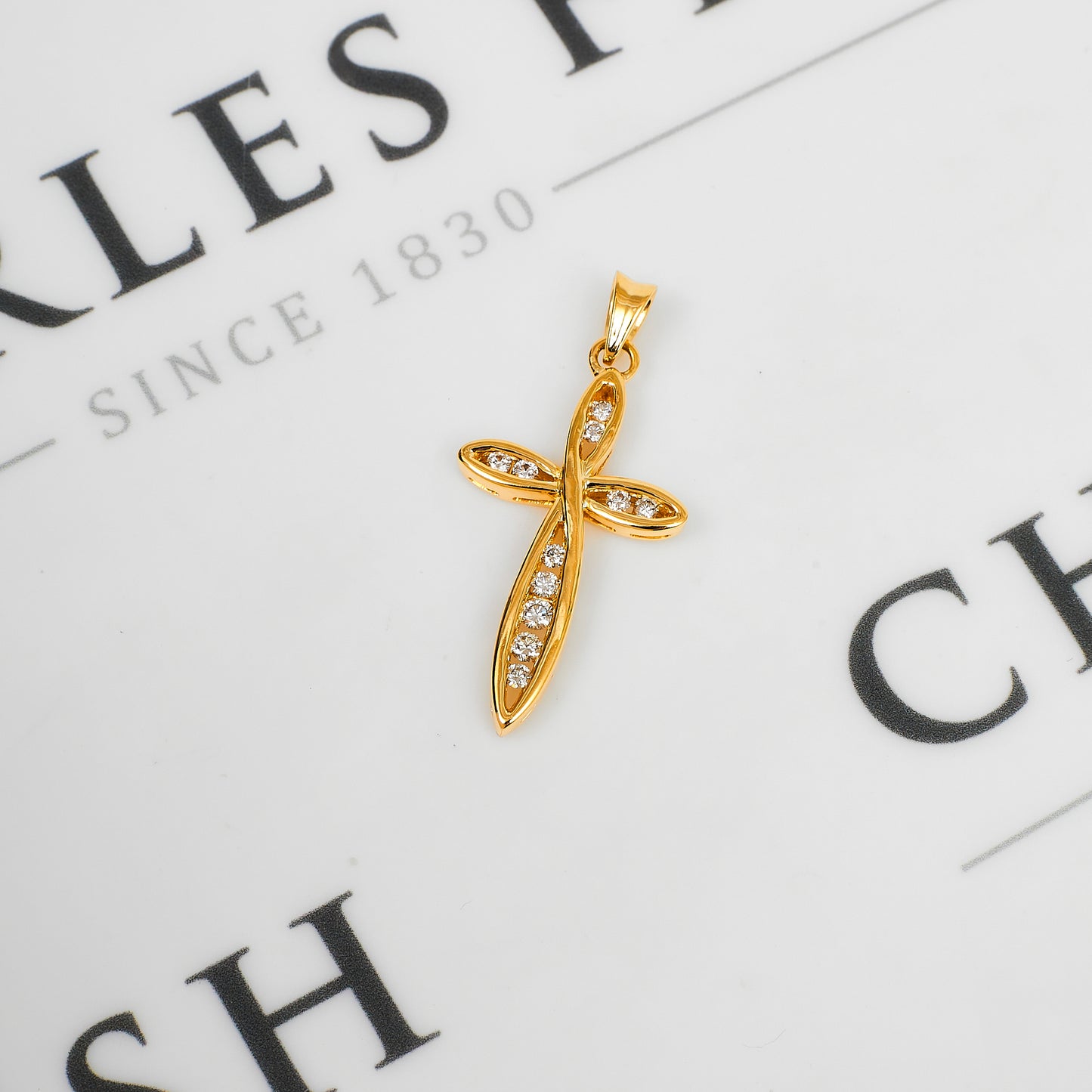 Pre-Owned 18ct Gold & Diamond Cross Pendant 0.50ct