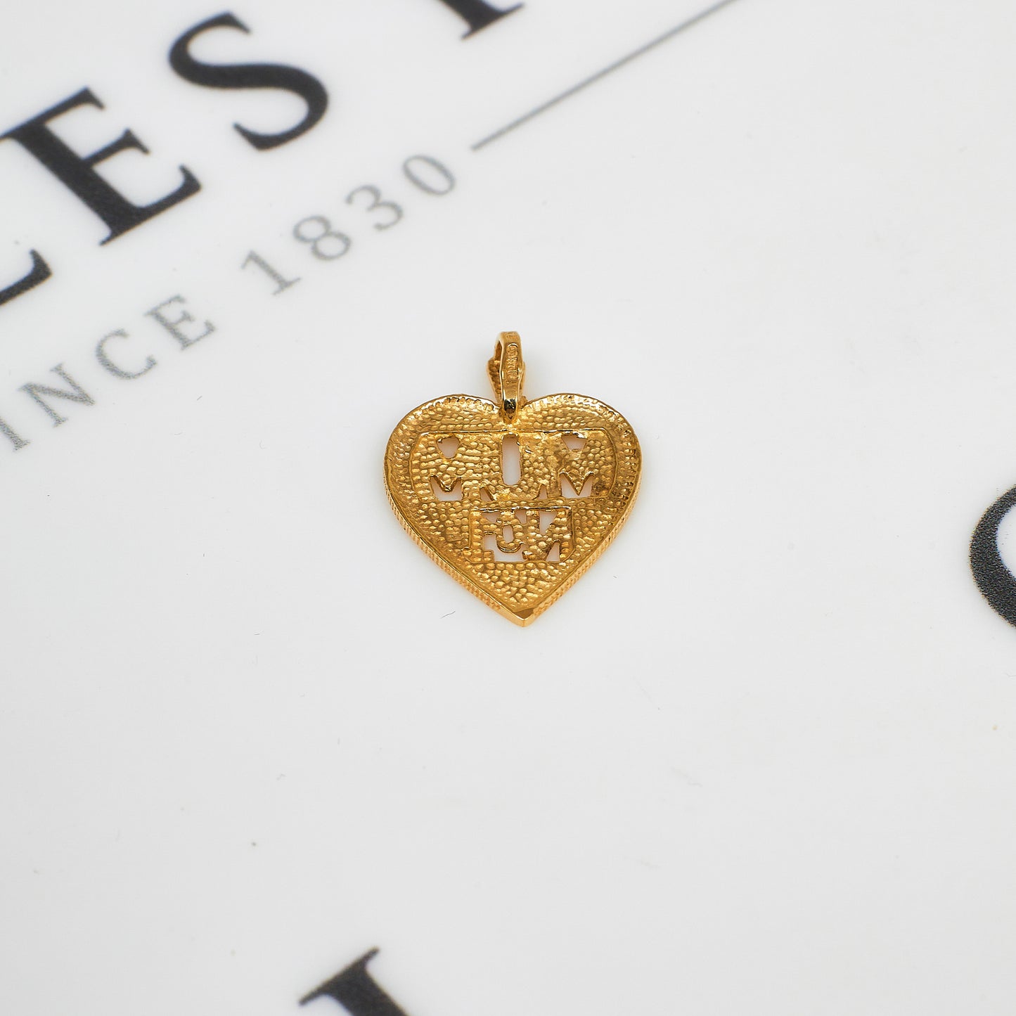 Pre-Owned 9ct Gold No1 MUM Heart Pendant