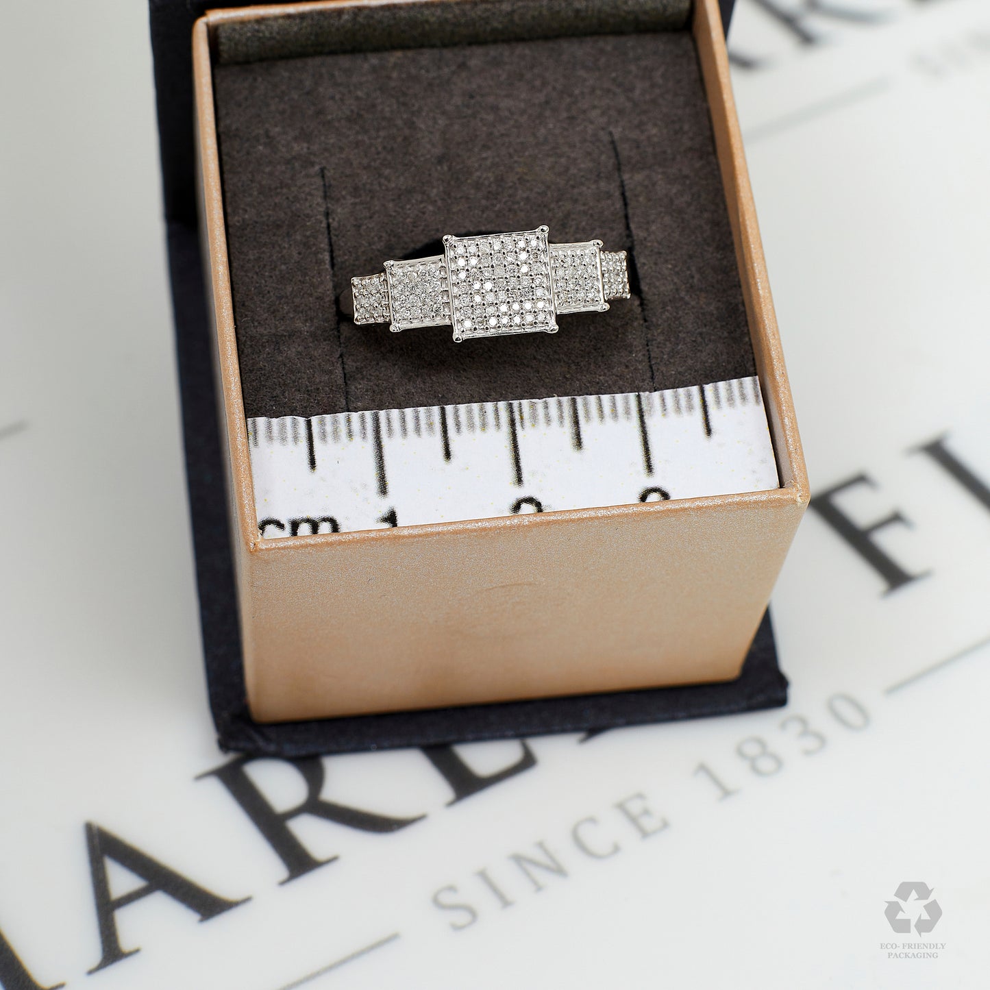 Pre-Owned 9ct White Gold & Diamond 5 Square Design Ring