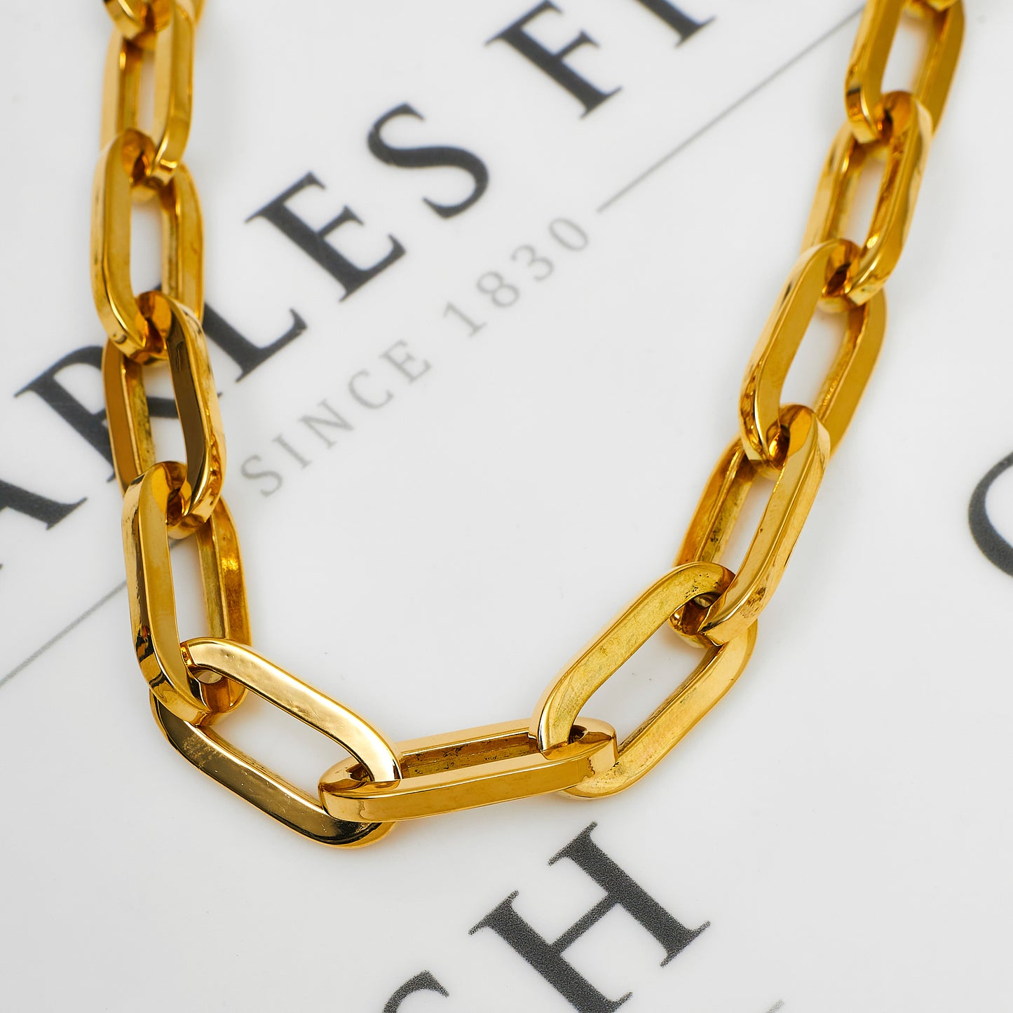 Pre-Owned 18ct Gold Oval link Necklace 20 Inch