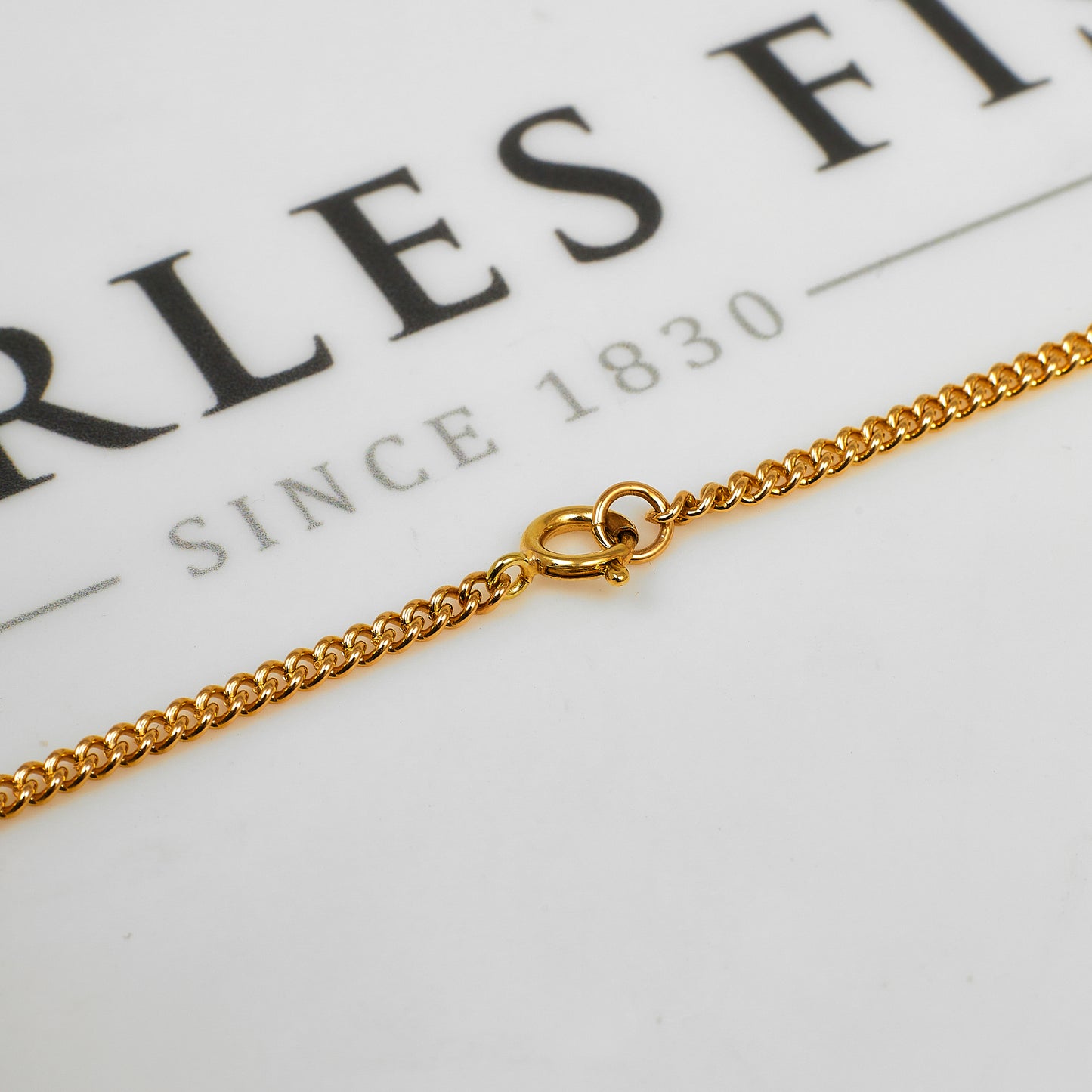 Pre-Owned 9ct Gold Curb Chain Necklace 24 Inch