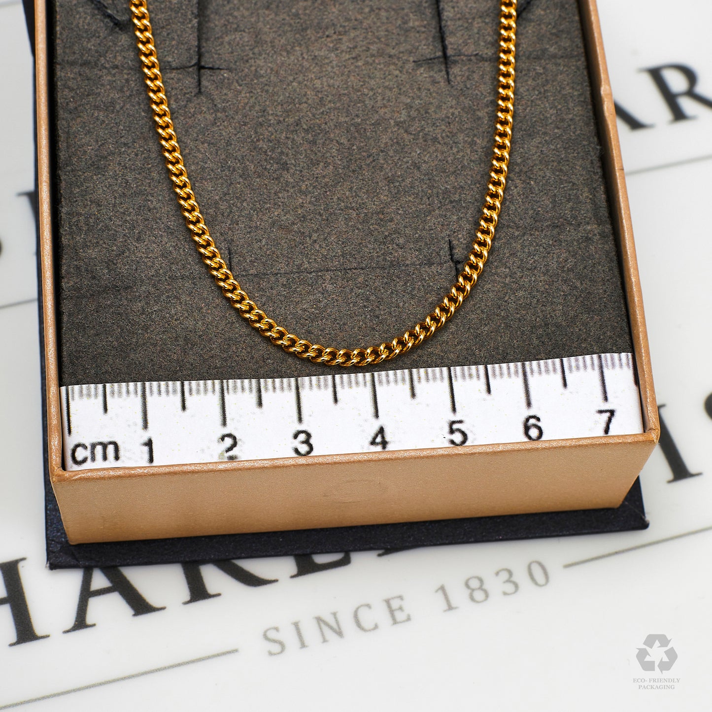 Pre-Owned 9ct Gold Curb Chain Necklace 24 Inch