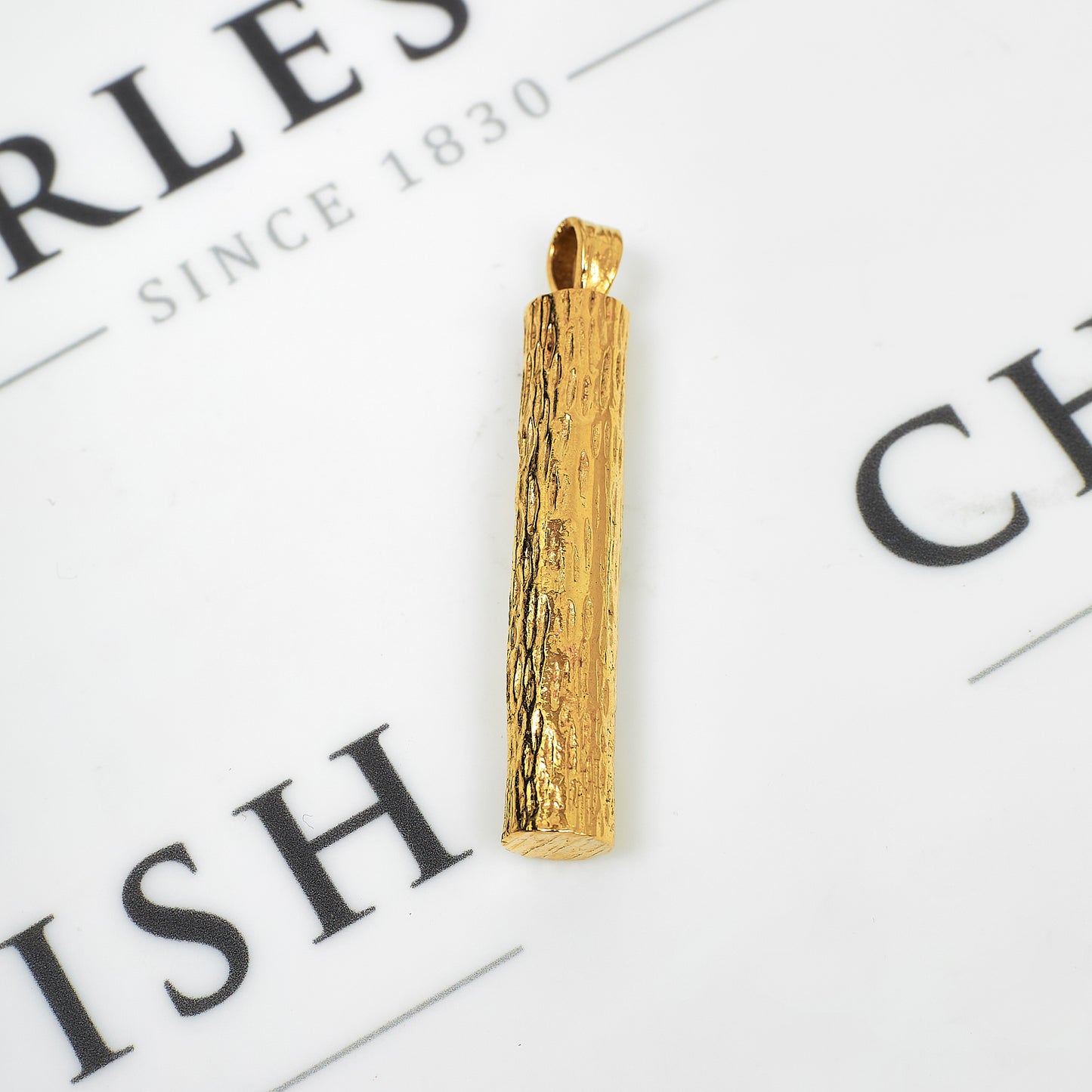 Pre-Owned 9ct Gold Barked Tubular Ingot Pendant