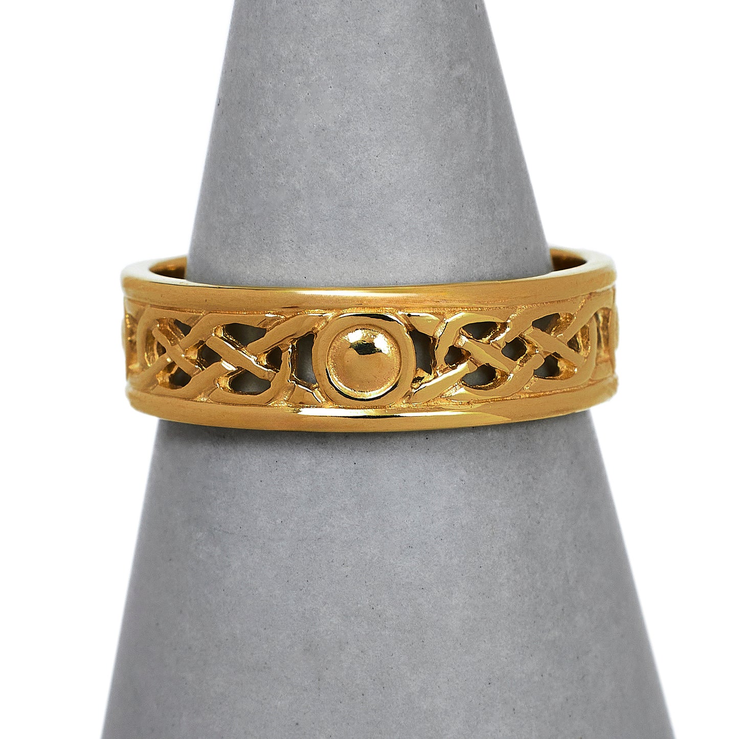 Pre-Owned 9ct Gold Celtic Knot Design Band Ring Size P