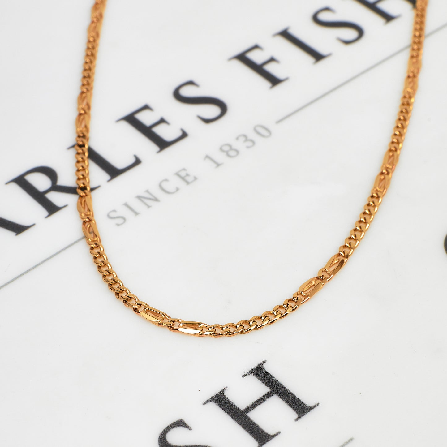 Pre-Owned 9ct Gold Anchor Figaro Chain Necklace 30 Inch