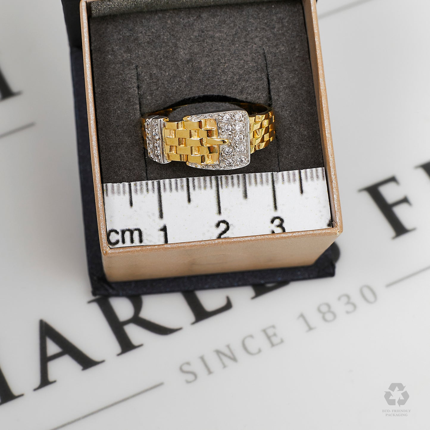 Pre-Owned 9ct Gold Mens CZ Buckle Ring Size W.5