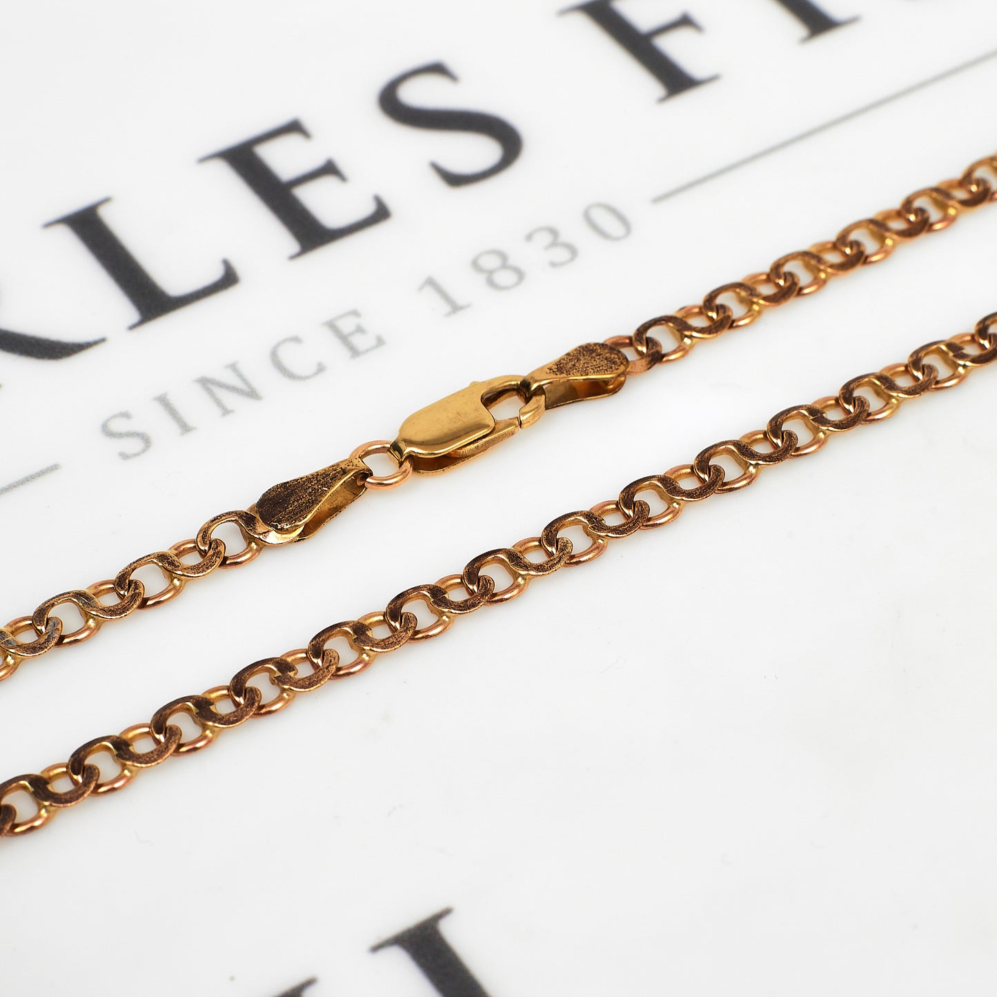 Pre-Owned 9ct Gold Curb Chain Necklace 24 Inch