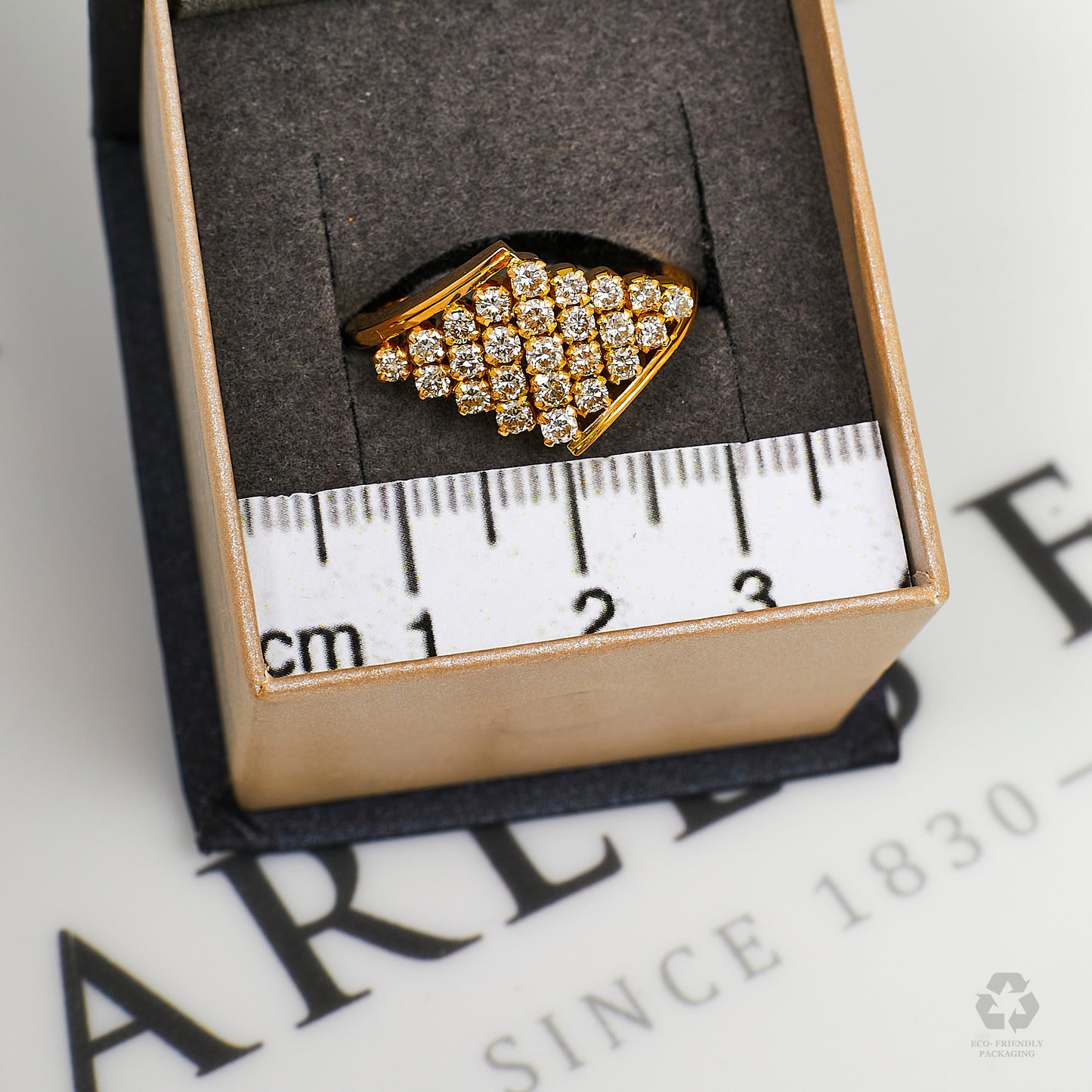 Pre-Owned 14ct Gold Diamond Rhombus Cluster Ring Size N.5