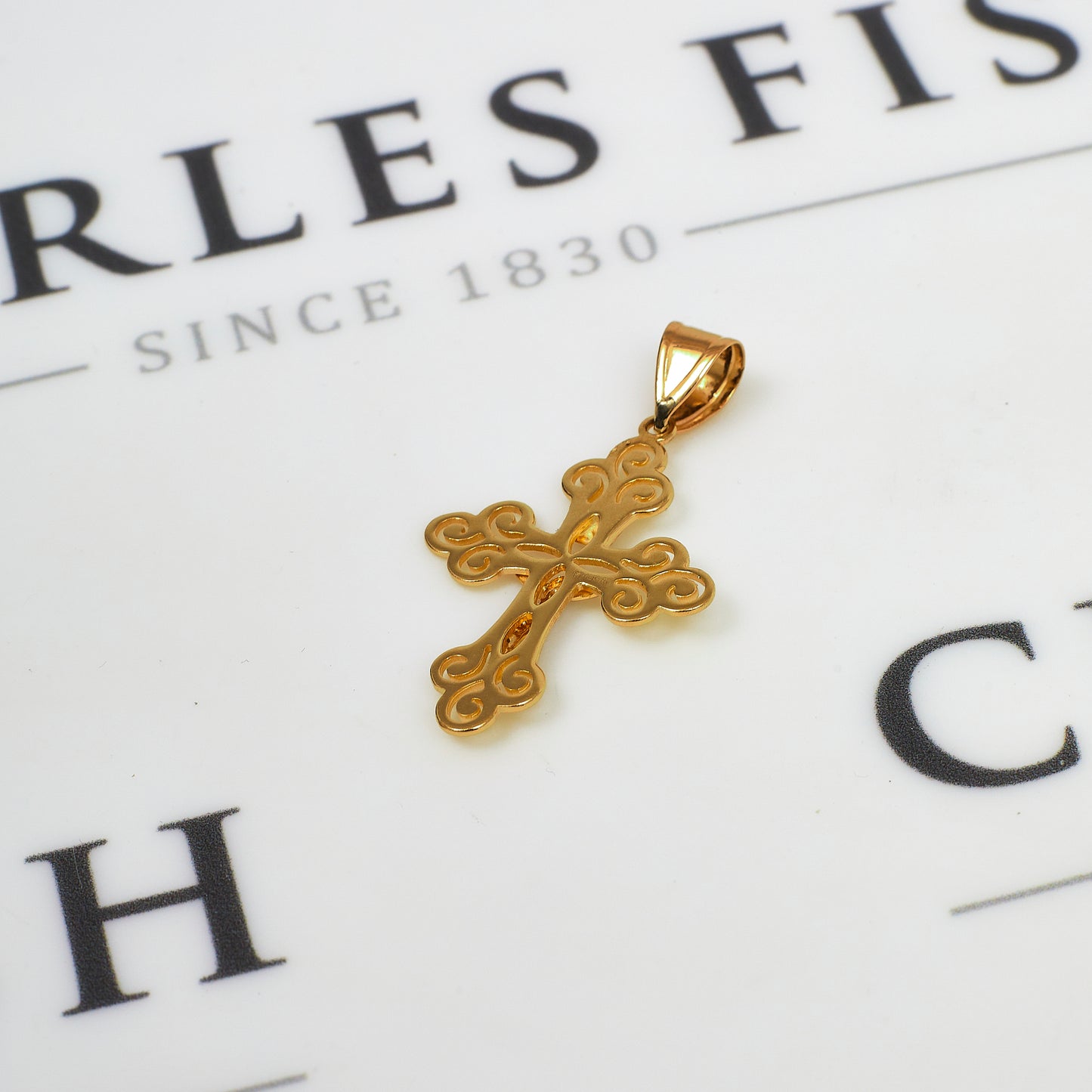 Pre-Owned 14ct Gold 2 Tone Crucifix Pendant