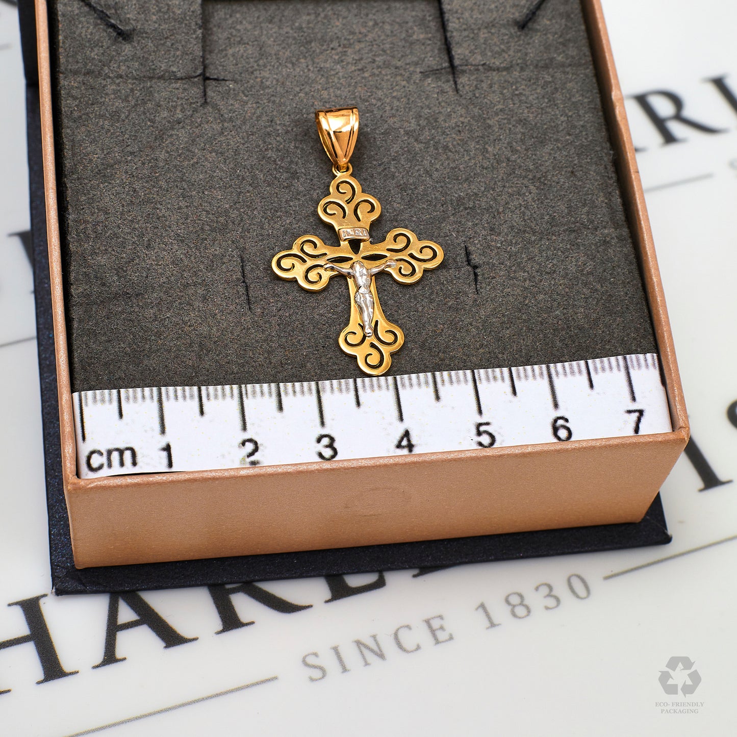 Pre-Owned 14ct Gold 2 Tone Crucifix Pendant