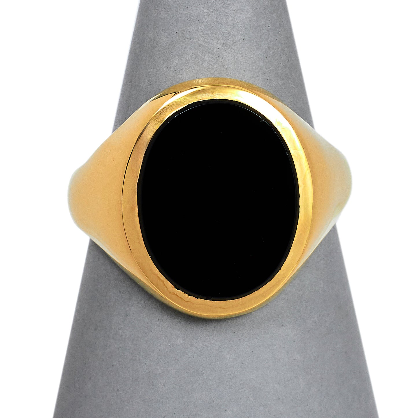 Pre-Owned 9ct Gold Oval Onyx Signet Ring Size R