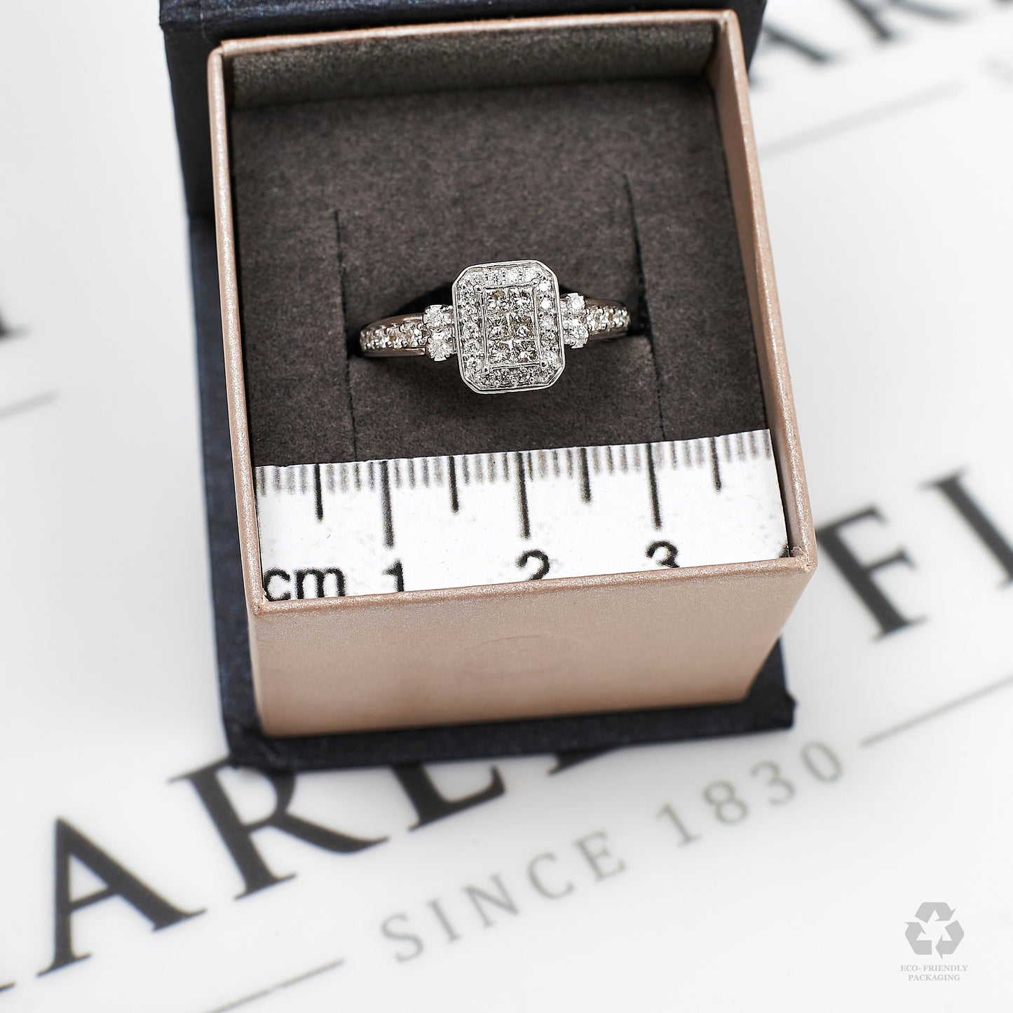 Pre-Owned 9ct White Gold Mixed Cut Diamond Cluster Ring