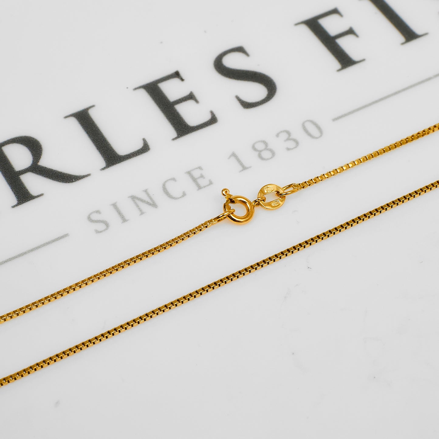 Pre-Owned 18ct Gold Box Chain Necklace 24 Inch