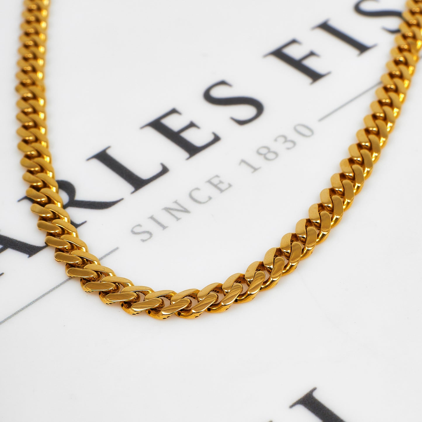 Pre-Owned 14ct Gold Curb Chain Necklace 16 Inch