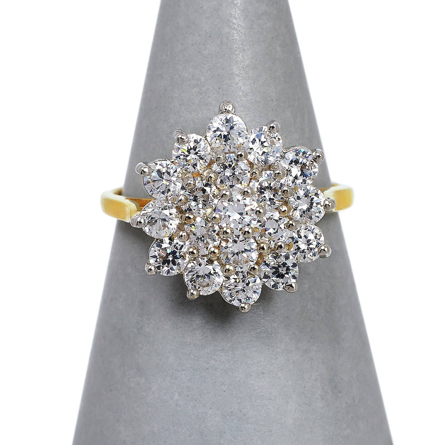 Pre-Owned 9ct Gold CZ Cluster Ring Size I.5