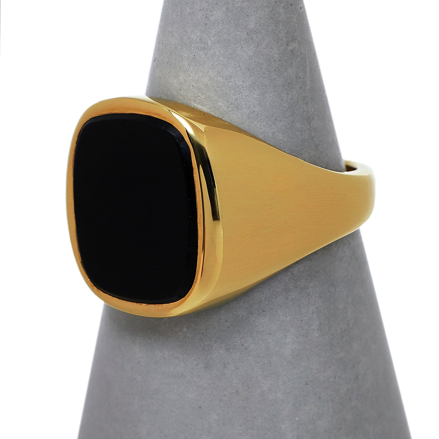 Pre-Owned 9ct Gold Round Corner Rectangle Onyx Signet Ring