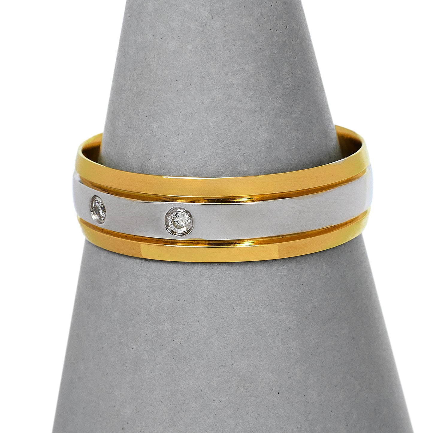 Pre-Owned 18ct Gold 2 Tone 3 Diamond Band Ring Size T