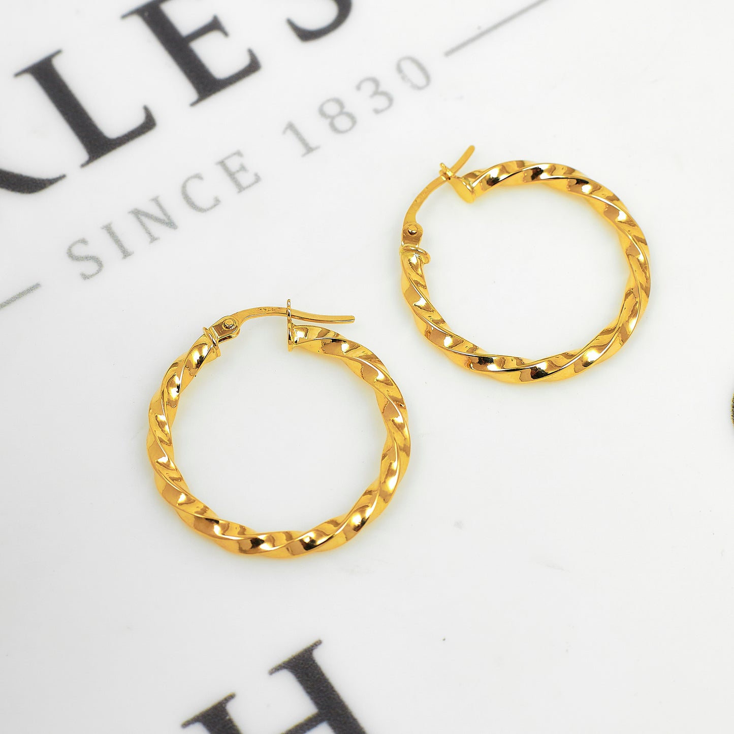 Pre-Owned 9ct Gold Twist Creole Hoop Earrings