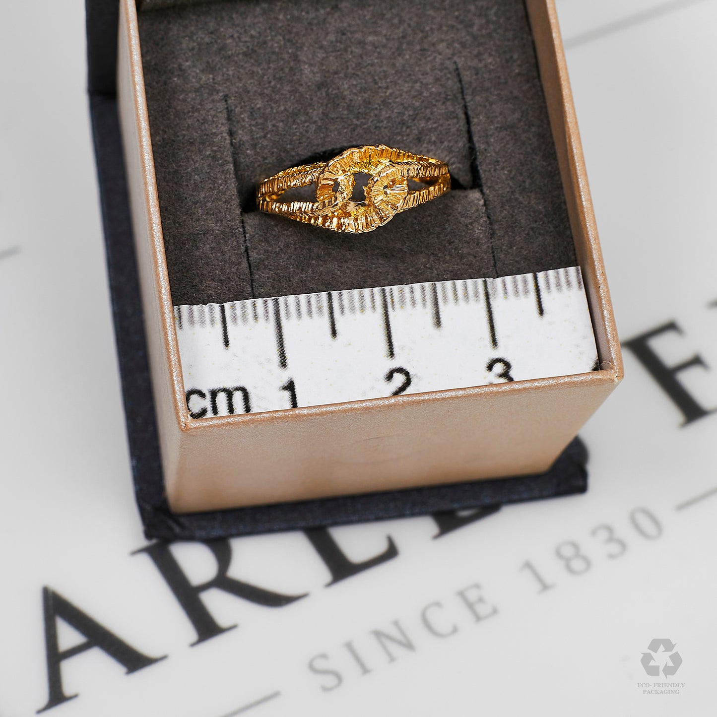 Pre-Owned 9ct Gold Barked Twist Knot Ring Size K