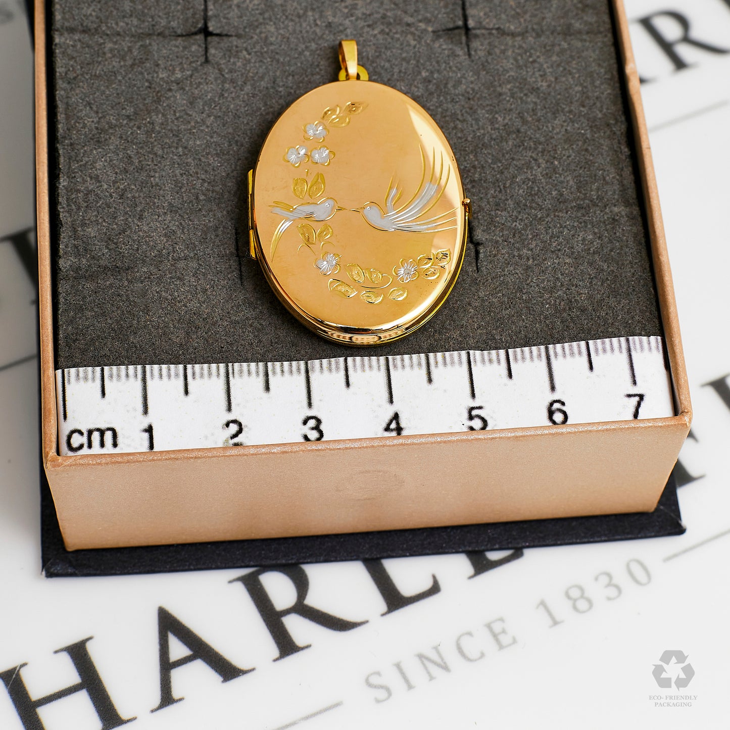 Pre-Owned 9ct Gold Bird Design Locket