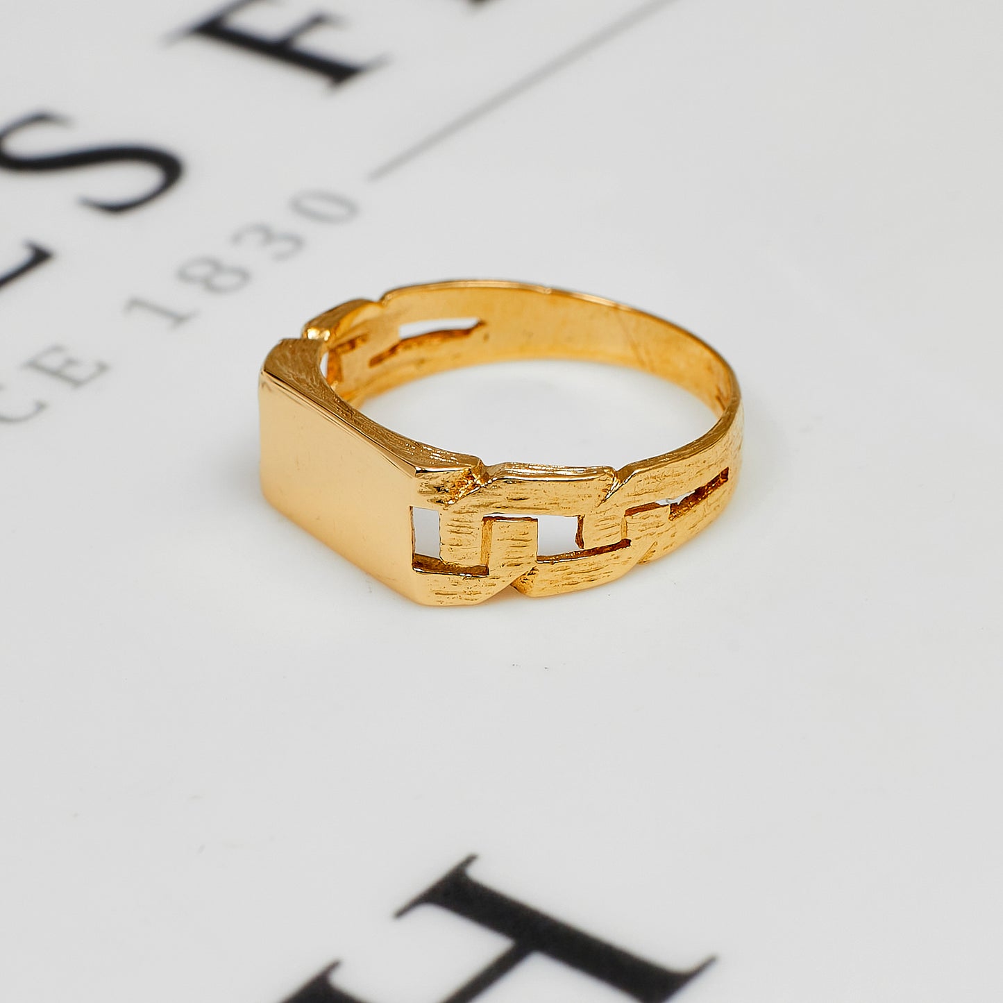 Pre-Owned 9ct Gold Rectangle Signet Ring & Curb Link Sides