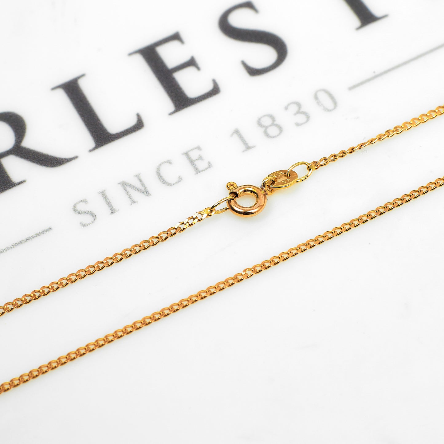 Pre-Owned 9ct Gold Curb Chain Necklace 21 Inch