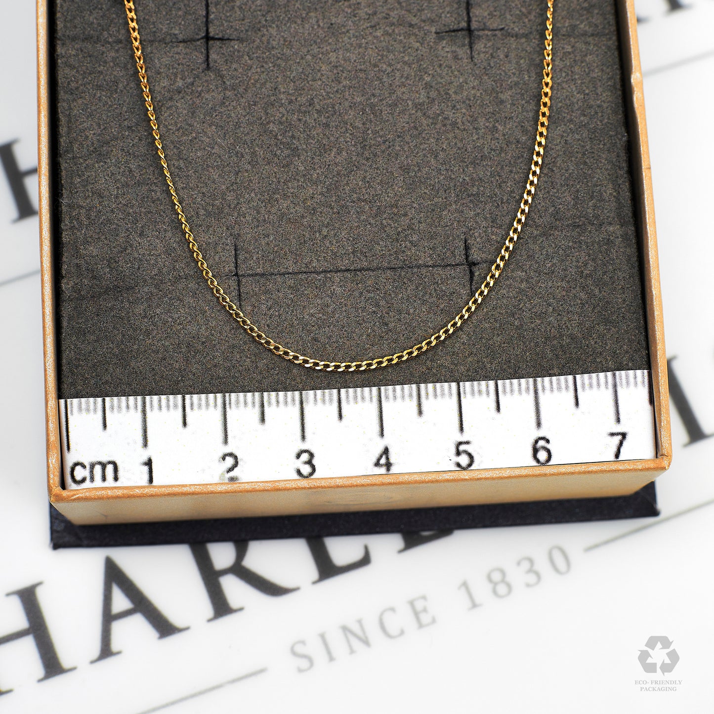 Pre-Owned 9ct Gold Curb Chain Necklace 21 Inch