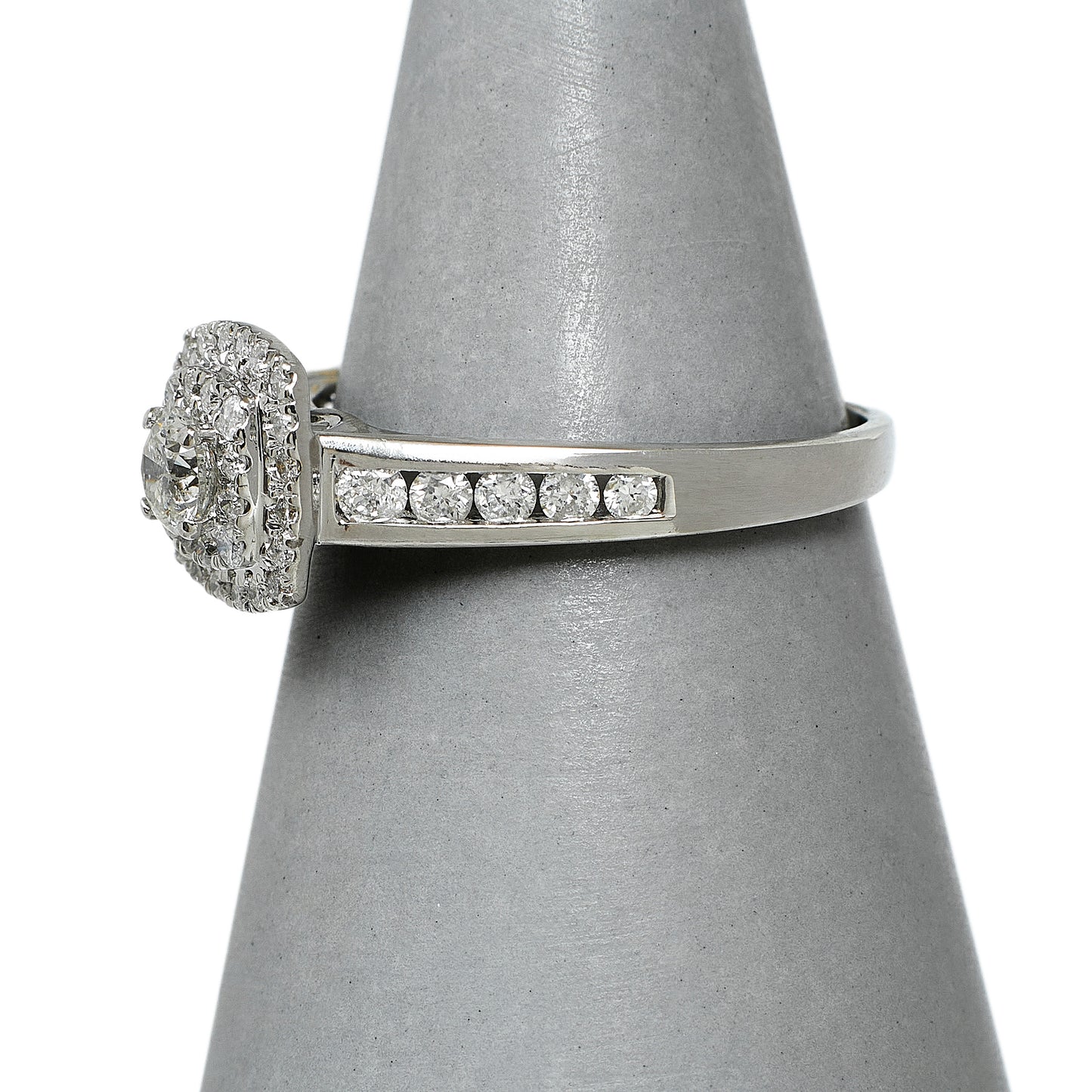 Pre-Owned 18ct White Gold & Diamond Square Cluster Ring