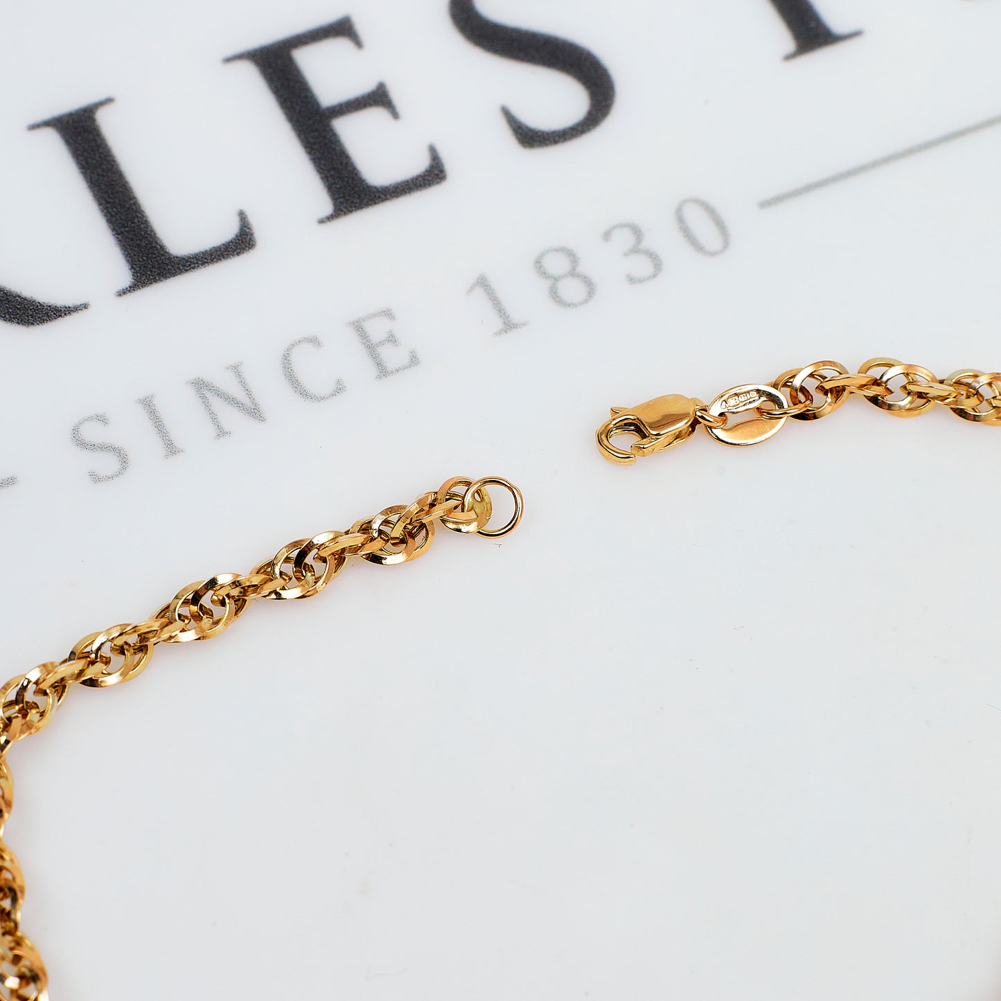 Pre-Owned 9ct Gold Twist Oval Link Bracelet 7.5 Inch