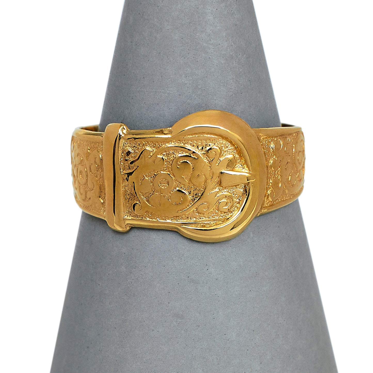 Pre-Owned 9ct Gold Pattern Buckle Ring Size T