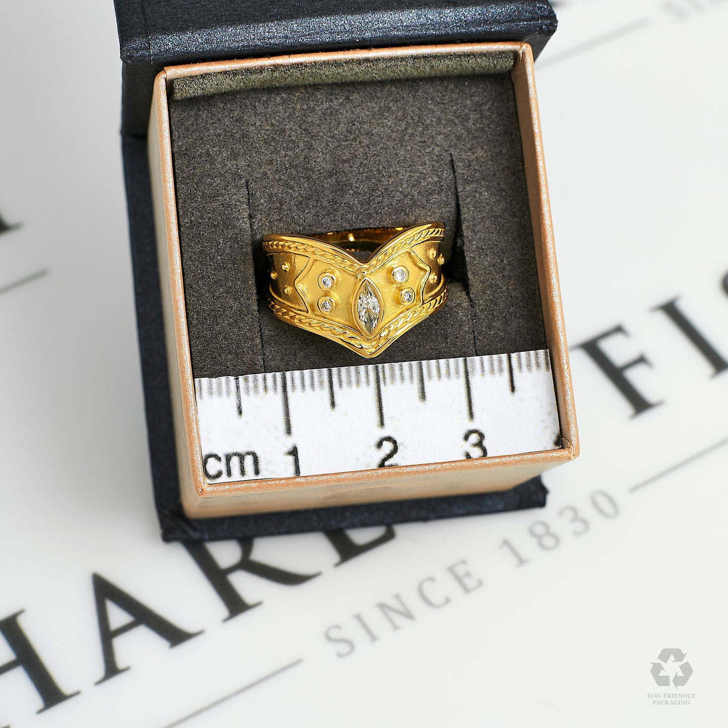 Pre-Owned 18ct Gold Marquise Diamond Wishbone Band Ring