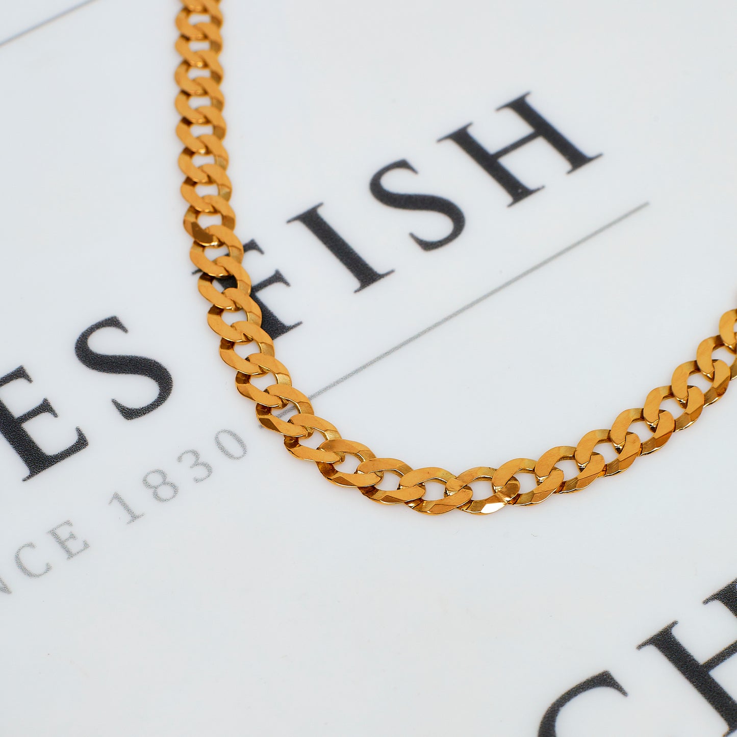 Pre-Owned 9ct Gold Curb Chain Necklace 20 Inch