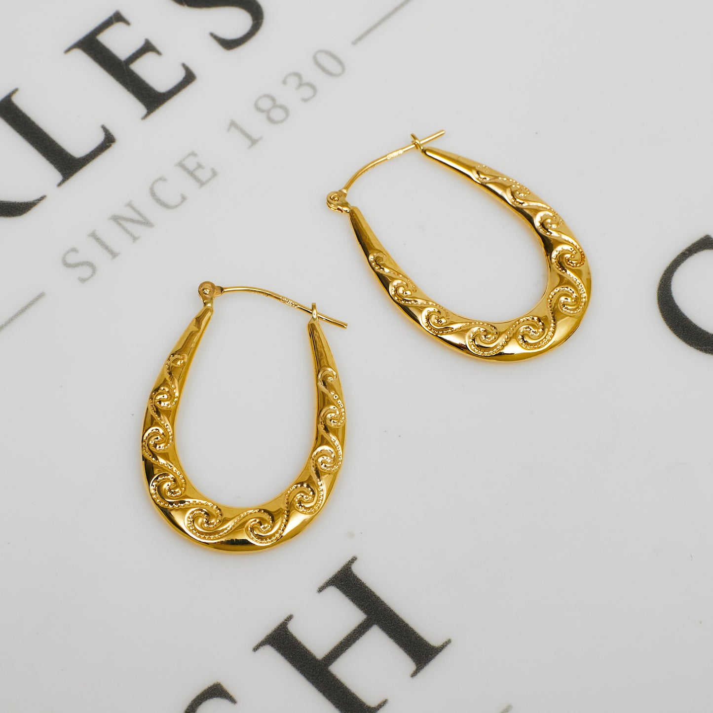 Pre-Owned 9ct Gold Horse Shoe Swirl Design Creole Earrings